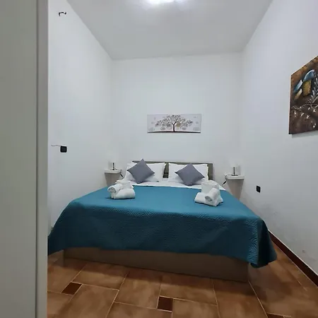 Leale Guest house 3*
