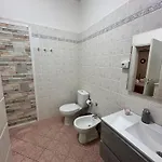 Leale בית הארחה